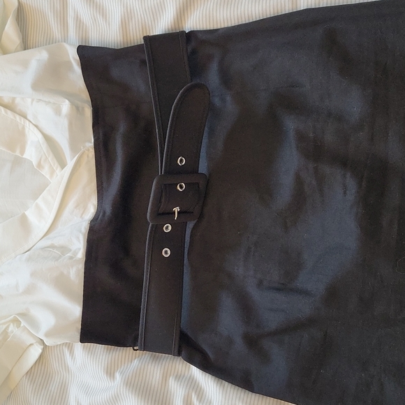 Pencil skirt with blouse dress - Picture 3 of 3